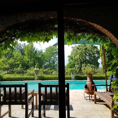 Alojamento de Acomodação e Pequeno-almoço Le Bocage Fleuri Mons