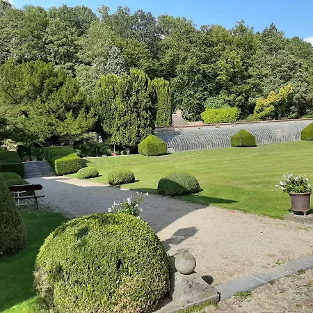 Le Bocage Fleuri Μον