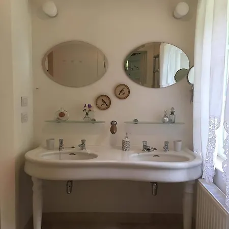 Alojamento de Acomodação e Pequeno-almoço Le Bocage Fleuri 3*