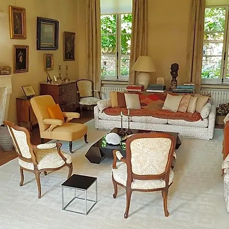 Le Bocage Fleuri 3* מונס