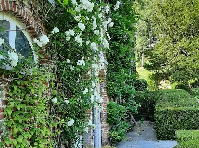 Le Bocage Fleuri 몽스